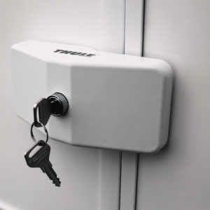 Thule Door Lock turvalukko läpikiinnitys