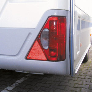 Jokon oikea takavalo