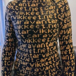 Villapaita omalla kuviolla käsintehty S